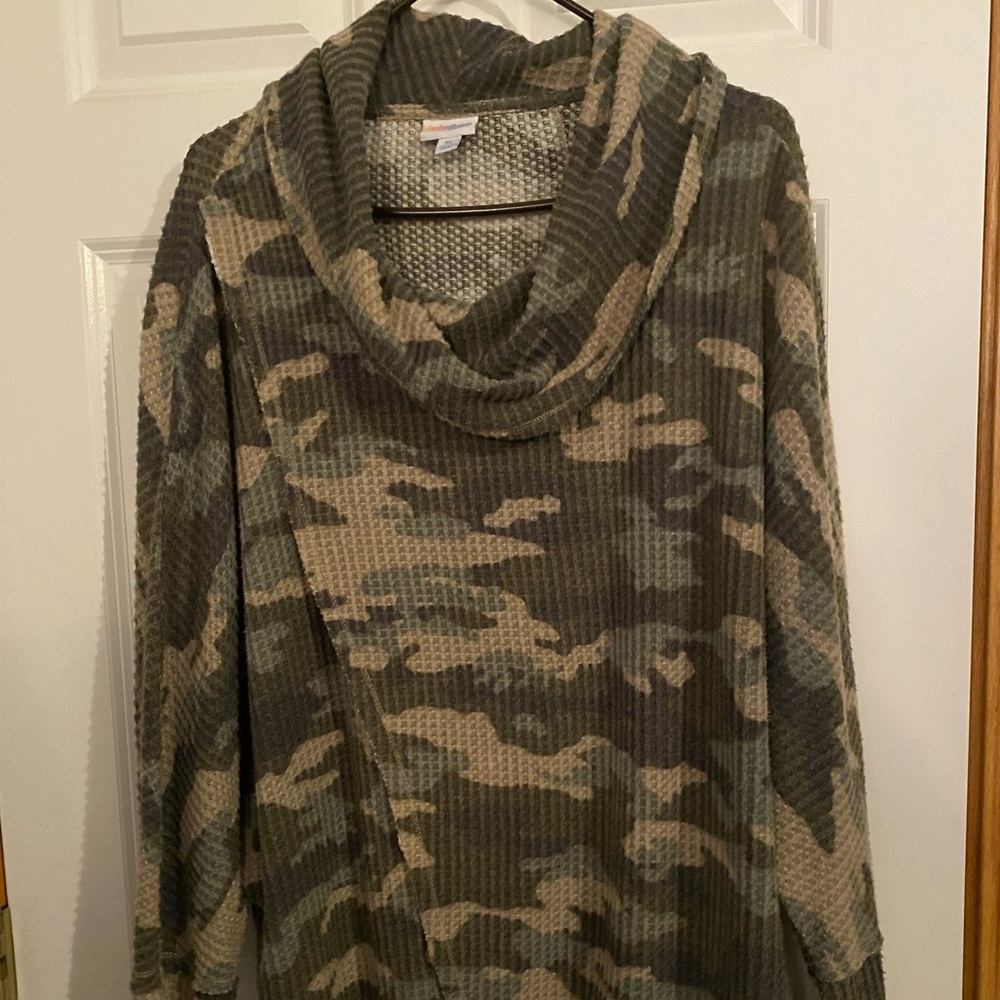 LuLaRoe Kristen